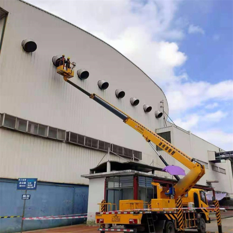 道滘镇高空作业车出租服务：专业广告牌安装解决方案